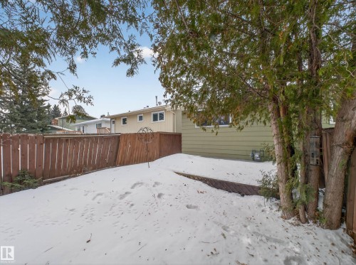 5116 37 Avenue, Edmonton, AB - Outdoor