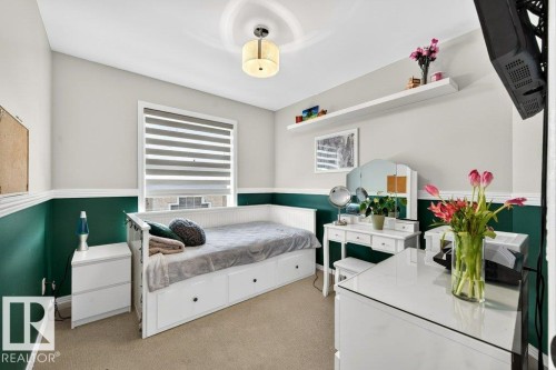 10 Oakridge Drive S, St. Albert, AB - Indoor Photo Showing Bedroom