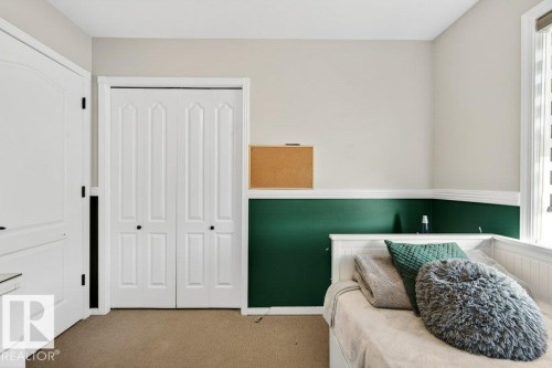10 Oakridge Drive S, St. Albert, AB - Indoor Photo Showing Bedroom