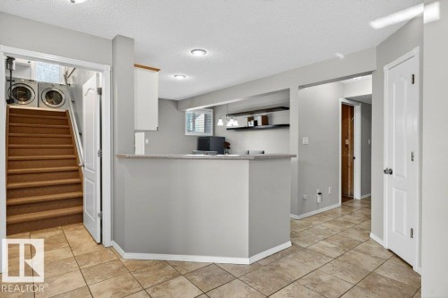 10 Oakridge Drive S, St. Albert, AB - Indoor
