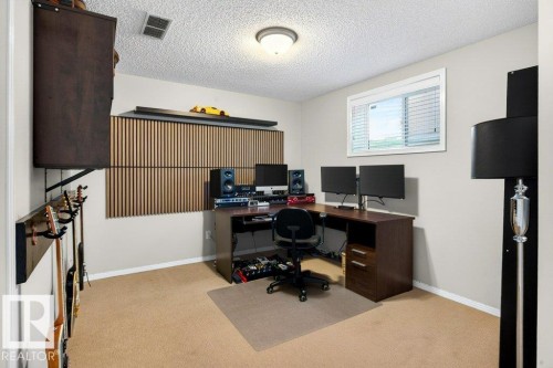 10 Oakridge Drive S, St. Albert, AB - Indoor Photo Showing Office