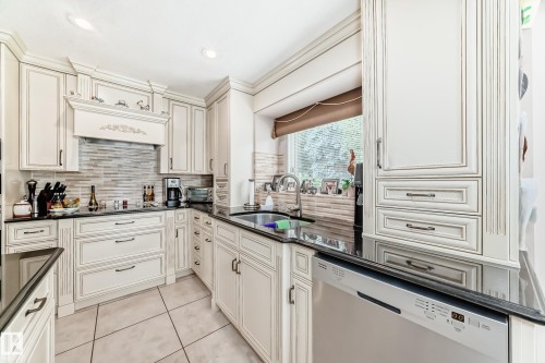 17416 53 Avenue, Edmonton, AB - Indoor Photo Showing Kitchen With Double Sink With Upgraded Kitchen