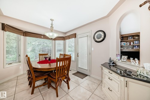 17416 53 Avenue, Edmonton, AB - Indoor Photo Showing Dining Room