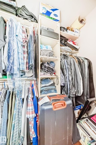 17416 53 Avenue, Edmonton, AB - Indoor With Storage