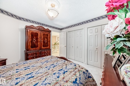 17416 53 Avenue, Edmonton, AB - Indoor Photo Showing Bedroom
