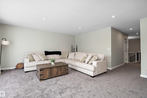 46 Chelles Wynd, St. Albert, AB - Indoor Photo Showing Living Room