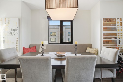 1102 10319 111 Street, Edmonton, AB - Indoor