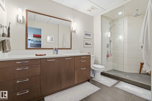 1102 10319 111 Street, Edmonton, AB - Indoor Photo Showing Bathroom