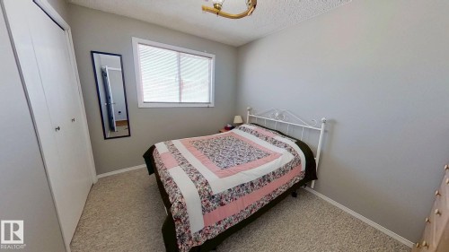 5307 Willow Drive, Boyle, AB - Indoor Photo Showing Bedroom