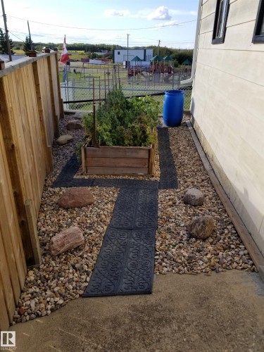 5307 Willow Drive, Boyle, AB - Outdoor