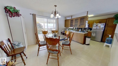 5307 Willow Drive, Boyle, AB - Indoor Photo Showing Dining Room