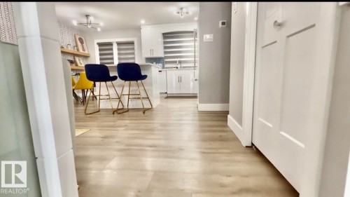 2915 145 Avenue, Edmonton, AB - Indoor Photo Showing Other Room