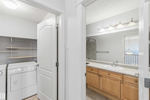 9 3003 34 Avenue, Edmonton, AB - Indoor Photo Showing Laundry Room