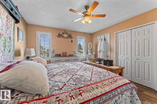 4712 49 Avenue, Cold Lake, AB - Indoor Photo Showing Bedroom