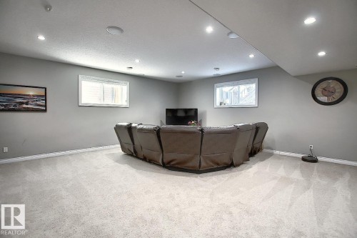 13020 164 Avenue, Edmonton, AB - Indoor
