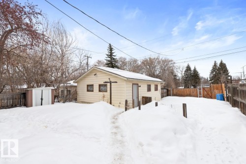 8906 94 Avenue, Edmonton, AB - Outdoor