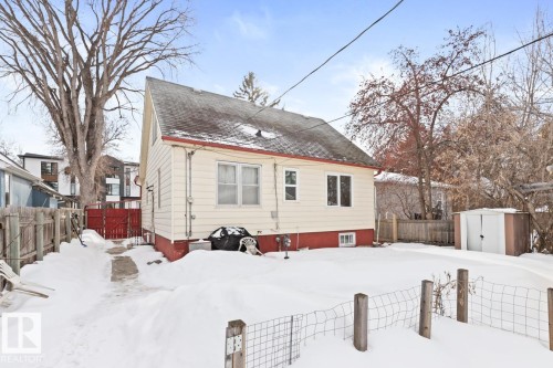 8906 94 Avenue, Edmonton, AB - Outdoor