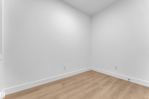 3606 40 Avenue, Beaumont, AB - Indoor Photo Showing Other Room