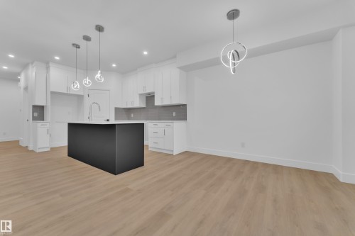 3606 40 Avenue, Beaumont, AB - Indoor Photo Showing Kitchen With Upgraded Kitchen