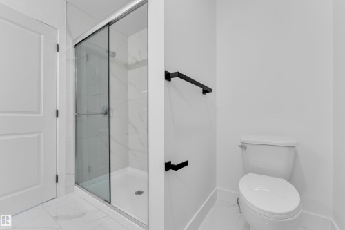 3606 40 Avenue, Beaumont, AB - Indoor Photo Showing Bathroom