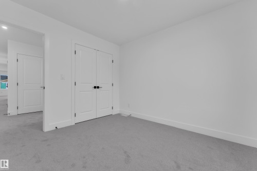 3606 40 Avenue, Beaumont, AB - Indoor Photo Showing Other Room