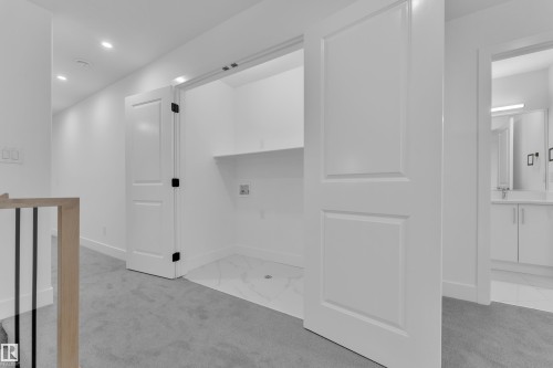 3606 40 Avenue, Beaumont, AB - Indoor Photo Showing Other Room