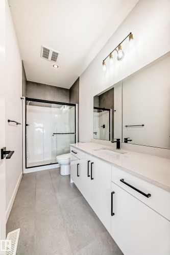 22 Meadowview Way, Leduc, AB - Indoor