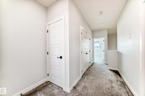 22 Meadowview Way, Leduc, AB - Indoor Photo Showing Other Room
