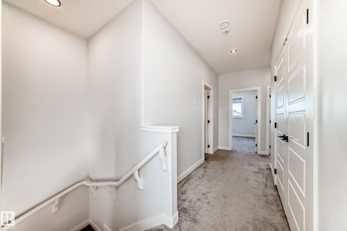 22 Meadowview Way, Leduc, AB - Indoor Photo Showing Other Room