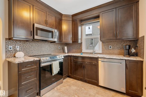10466 148 Street, Edmonton, AB - Indoor Photo Showing Kitchen
