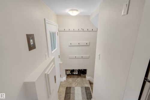 10466 148 Street, Edmonton, AB - Indoor Photo Showing Other Room