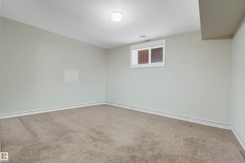 10466 148 Street, Edmonton, AB - Indoor Photo Showing Other Room