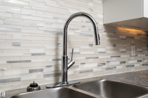 1706 West Oak Close, Edmonton, AB - Indoor Photo Showing Kitchen With Double Sink
