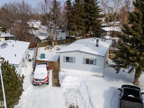1706 West Oak Close, Edmonton, AB - Outdoor