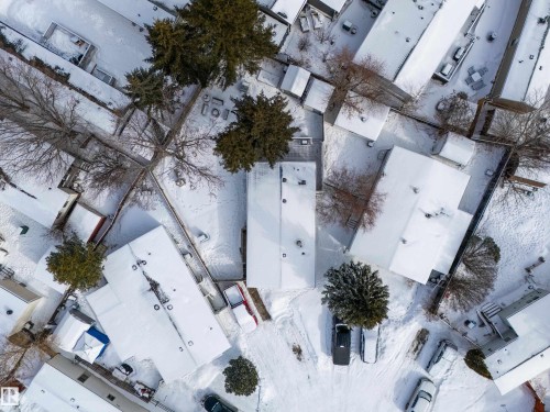 1706 West Oak Close, Edmonton, AB - Outdoor With View