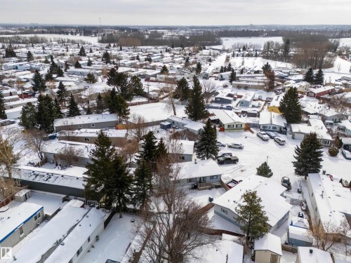 1706 West Oak Close, Edmonton, AB - Outdoor With View