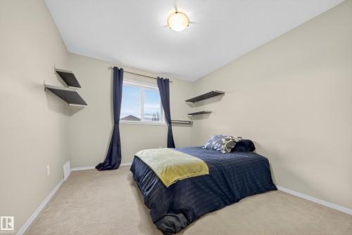 4712 204 Street, Edmonton, AB - Indoor Photo Showing Bedroom