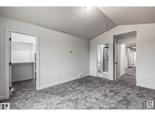 1703 152 Avenue, Edmonton, AB - Indoor Photo Showing Other Room
