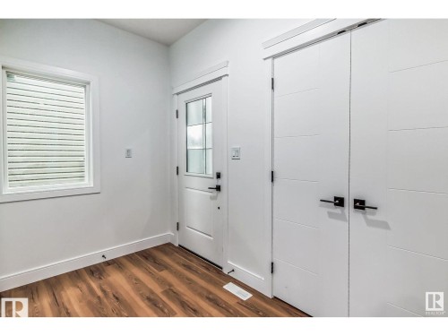 1703 152 Avenue, Edmonton, AB - Indoor Photo Showing Other Room