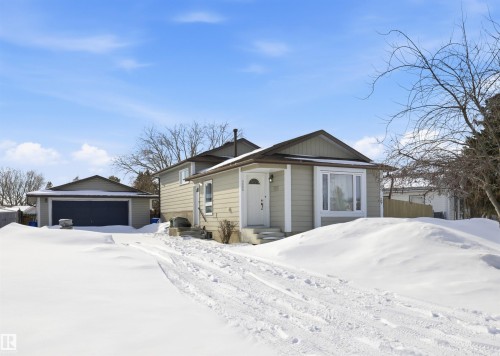 9009 102 Avenue  Morinville, AB T8R 1B5