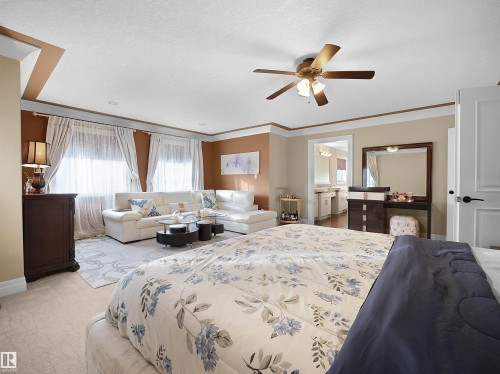 2019 Cameron Ravine Way, Edmonton, AB - Indoor Photo Showing Bedroom