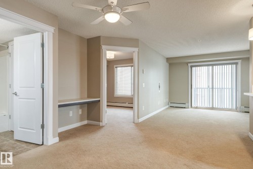 204 3715 Whitelaw Lane, Edmonton, AB - Indoor Photo Showing Other Room