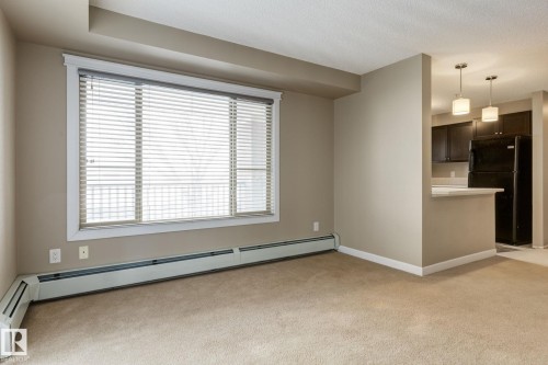 204 3715 Whitelaw Lane, Edmonton, AB - Indoor Photo Showing Other Room