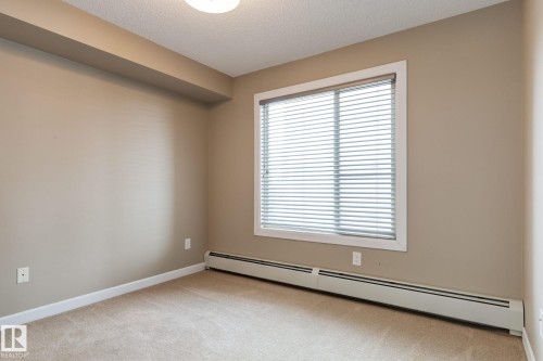 204 3715 Whitelaw Lane, Edmonton, AB - Indoor Photo Showing Other Room