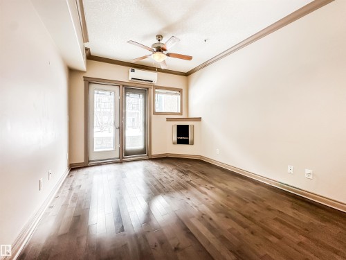 121 10121 80 Avenue, Edmonton, AB - Indoor Photo Showing Other Room