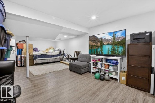 635 Millbourne Road E, Edmonton, AB - Indoor