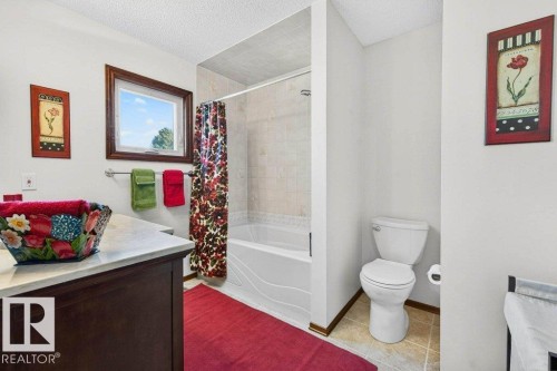 41 Pineridge Crescent, St. Albert, AB - Indoor Photo Showing Bathroom