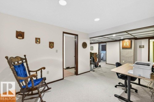 41 Pineridge Crescent, St. Albert, AB - Indoor