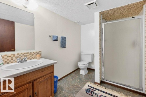41 Pineridge Crescent, St. Albert, AB - Indoor Photo Showing Bathroom