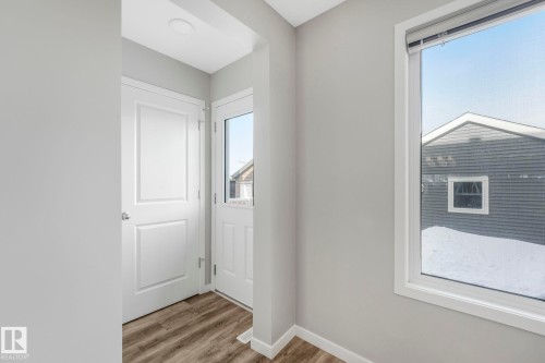 2652 Chokecherry Lane, Edmonton, AB - Indoor Photo Showing Other Room